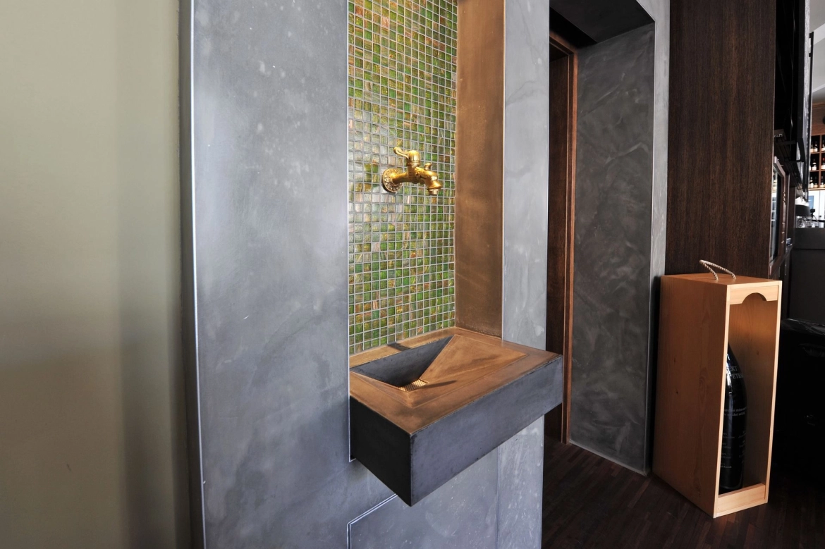 Countertop washbasin wellness area