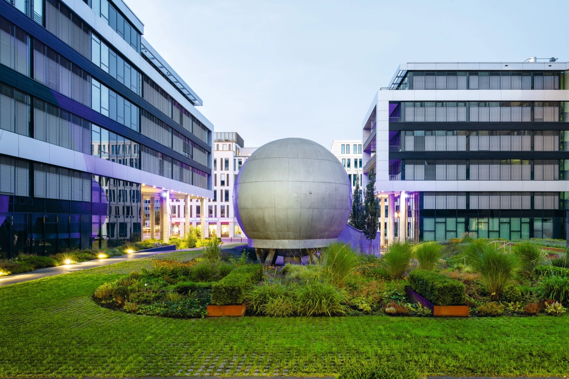 EUROPA-CENTER Adlerduo Berlin