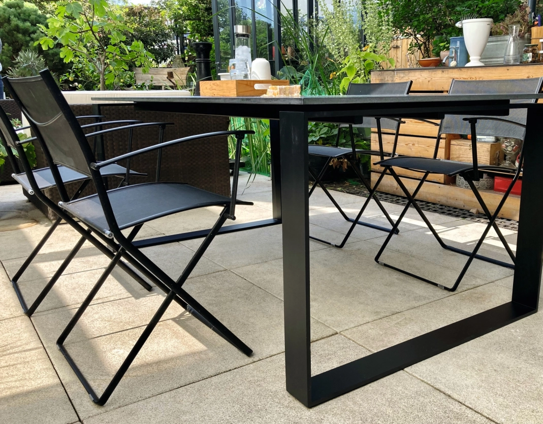 Concrete table