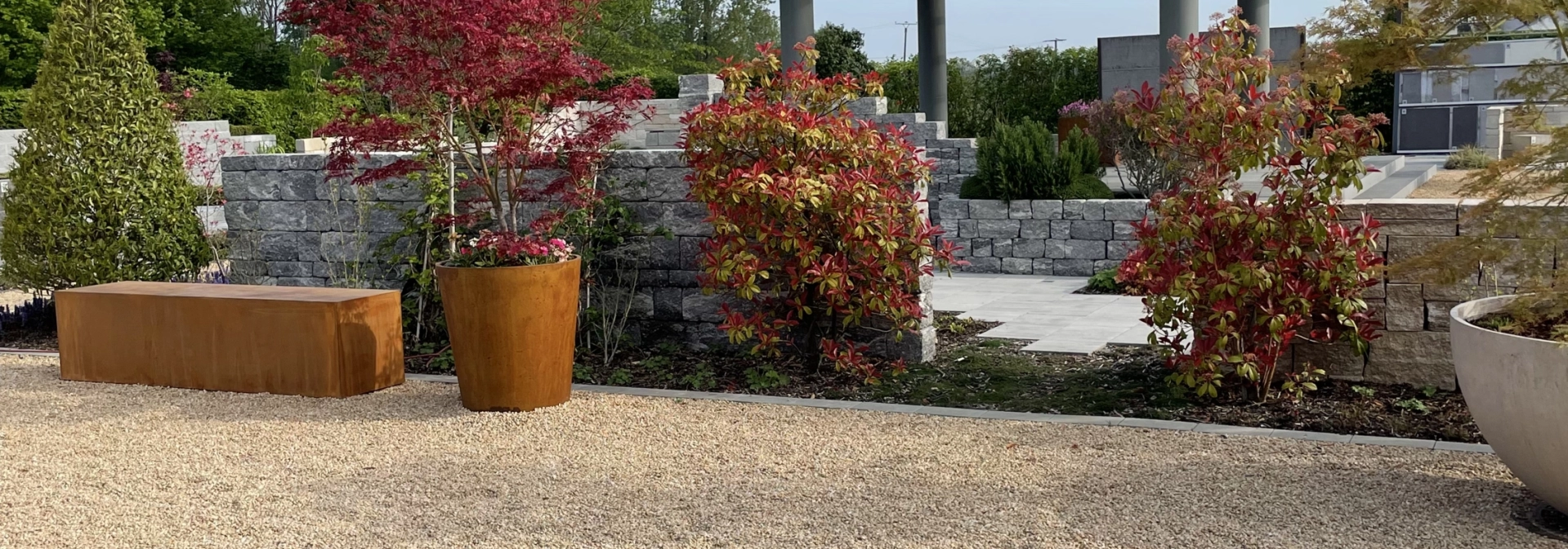 GDM.CONIC planter