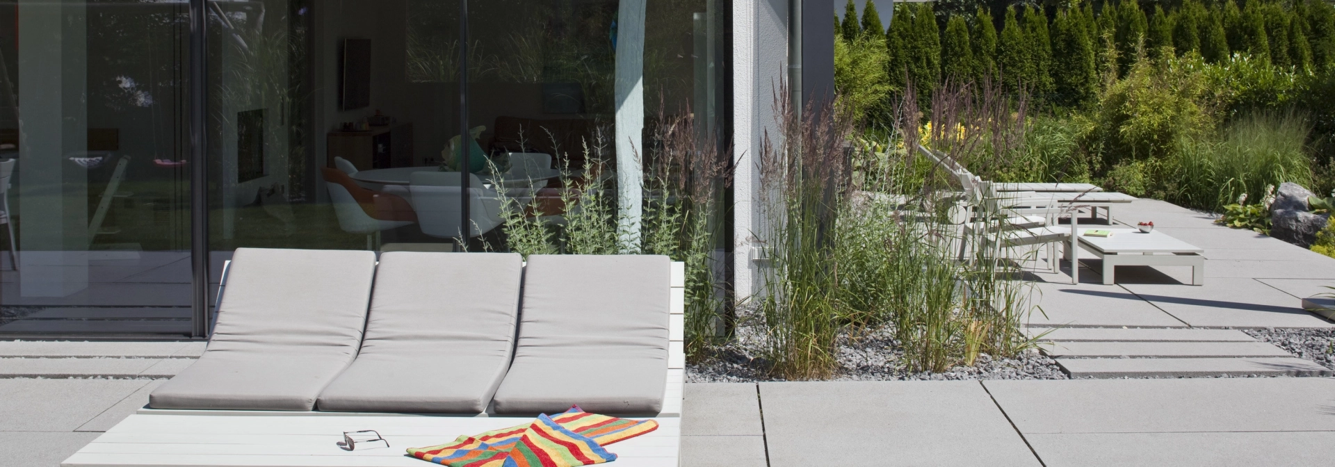 terrace glass front planted