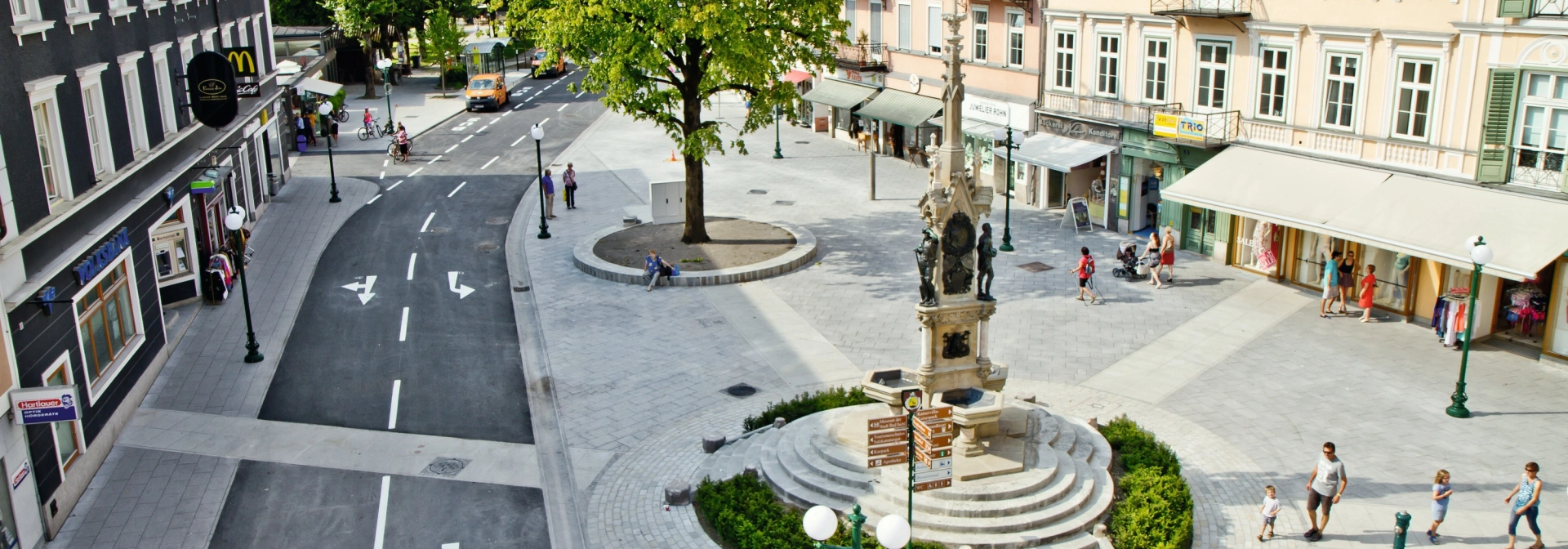 fountain square planted naturell