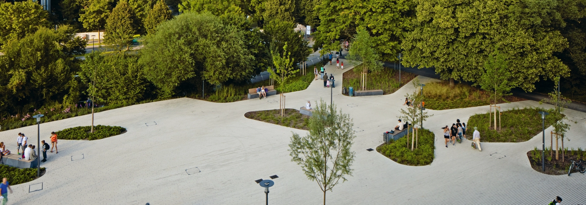 square planted with plants for pedestrians