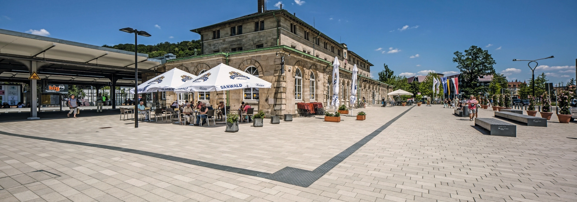 station boulevard square