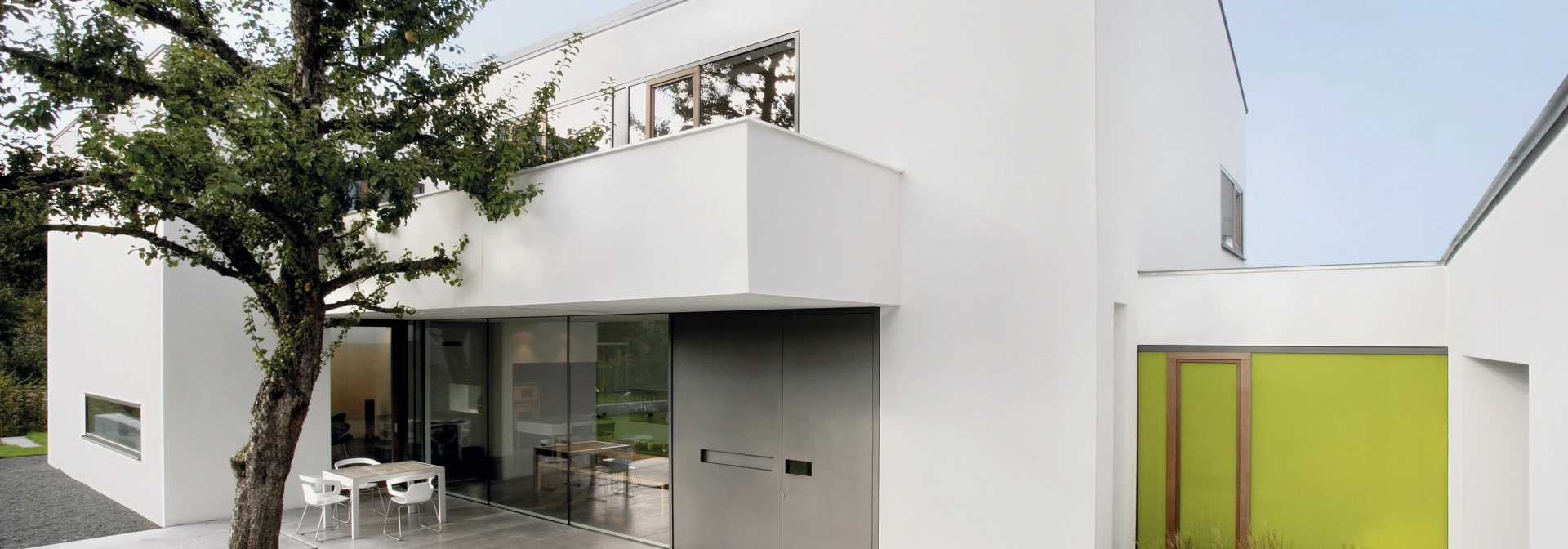 garden entrance minimalist modern