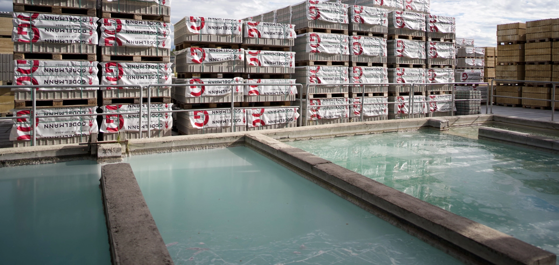 Wasserauffangbecken, GODELMANN, Werk Fensterbach