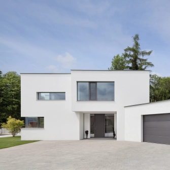 Modern architect's house with Via stone paving stone