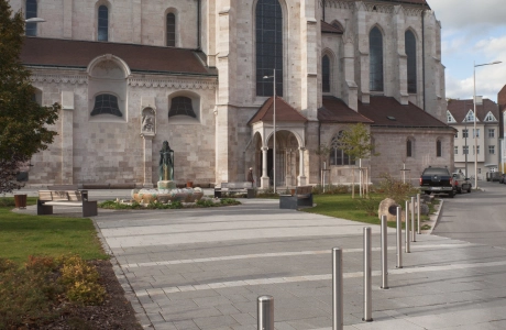 cathedral square church 