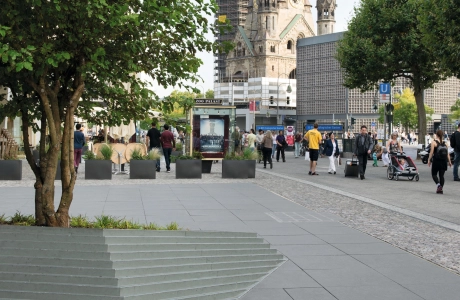 einkaufszentrum platz innenstadt