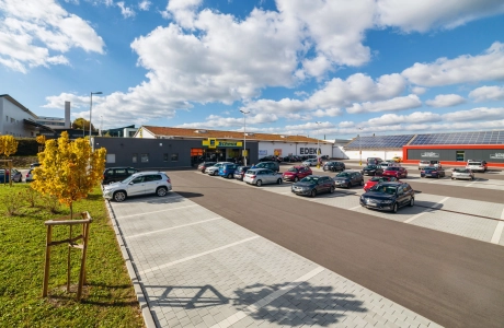 parking lot shopping store 