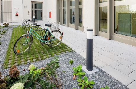 building courtyard planted hotel apartment office