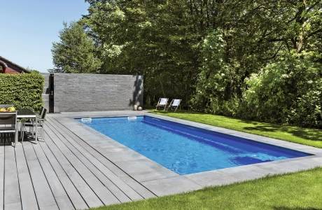 pool modern garden planted