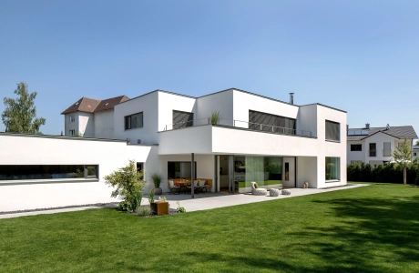 villa terrace planted modern