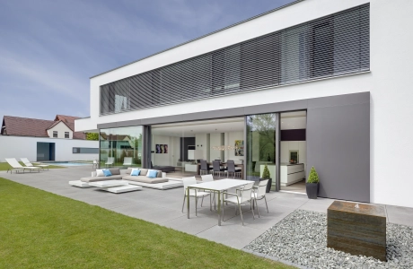 terrace modern lawn