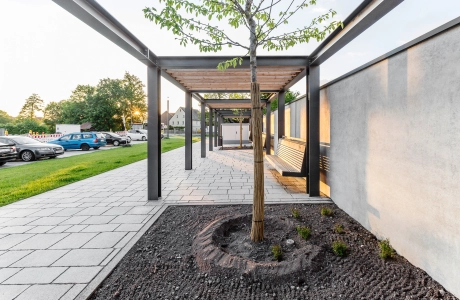 village square modern planted