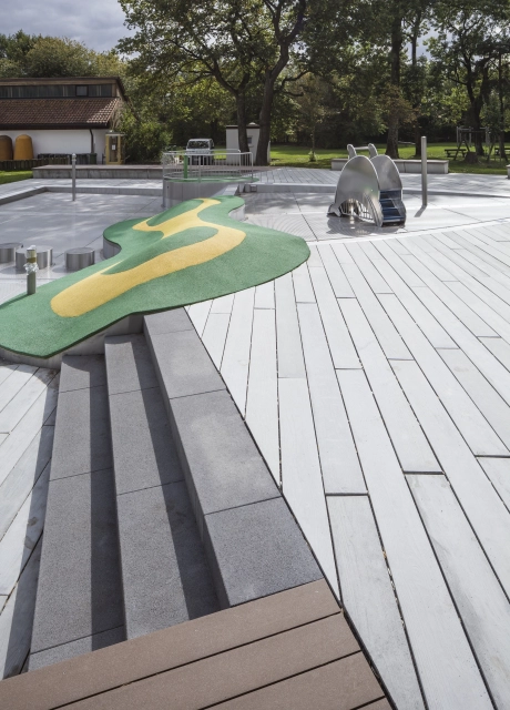 outdoor pool stairs water basin