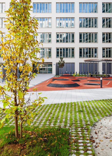 building courtyard planted hotel apartment office