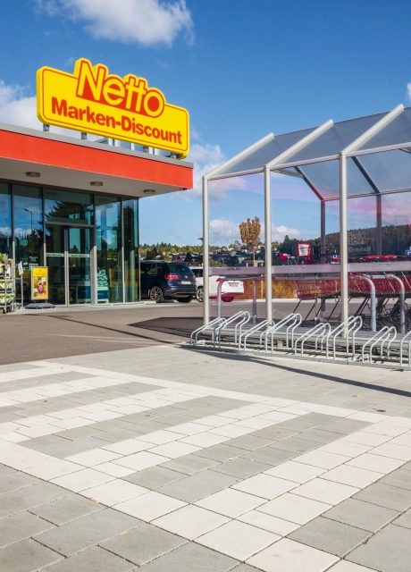 parking lot store 