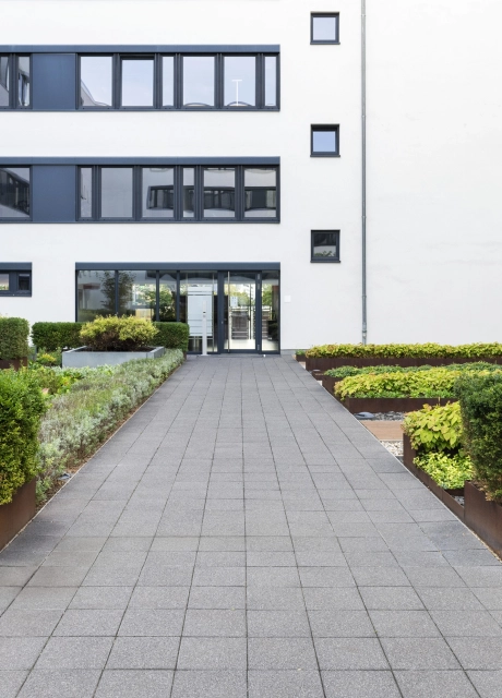 inner courtyard technology center planted