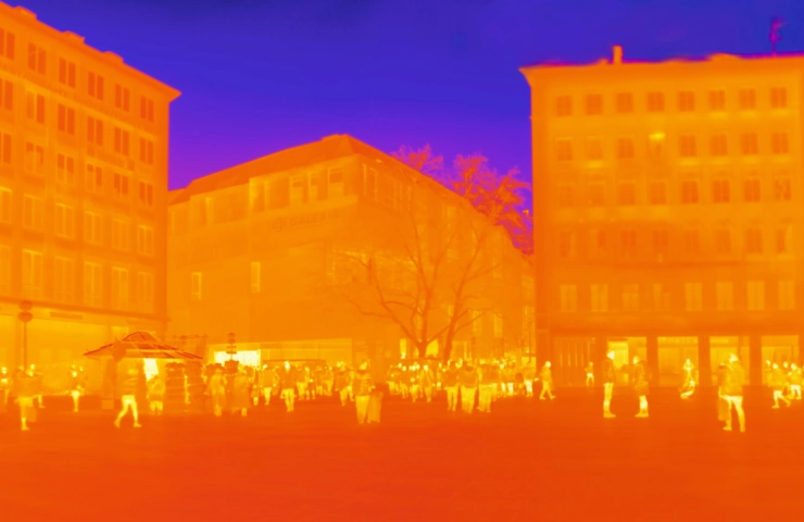 Wärmebildaufnahme die Hitze in der Innenstadt von München zeigt.