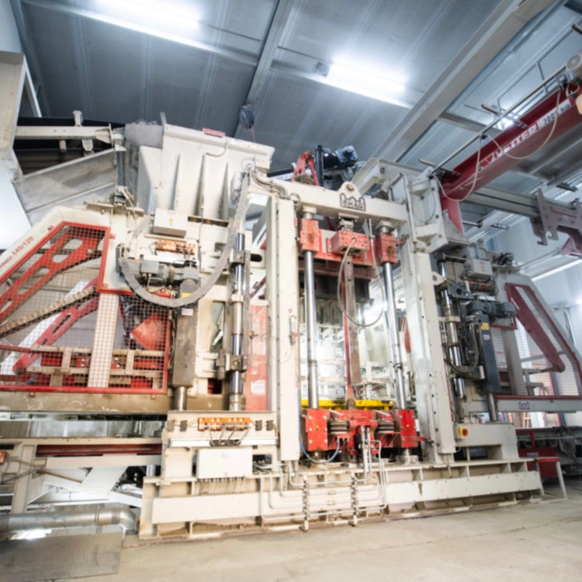OMAG Maschine am Standort Berg Firma Godelmann 