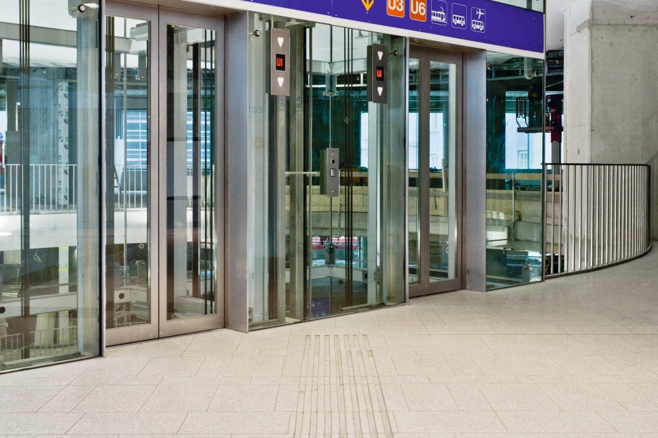 exit europaplatz bahnhofcity wien-west