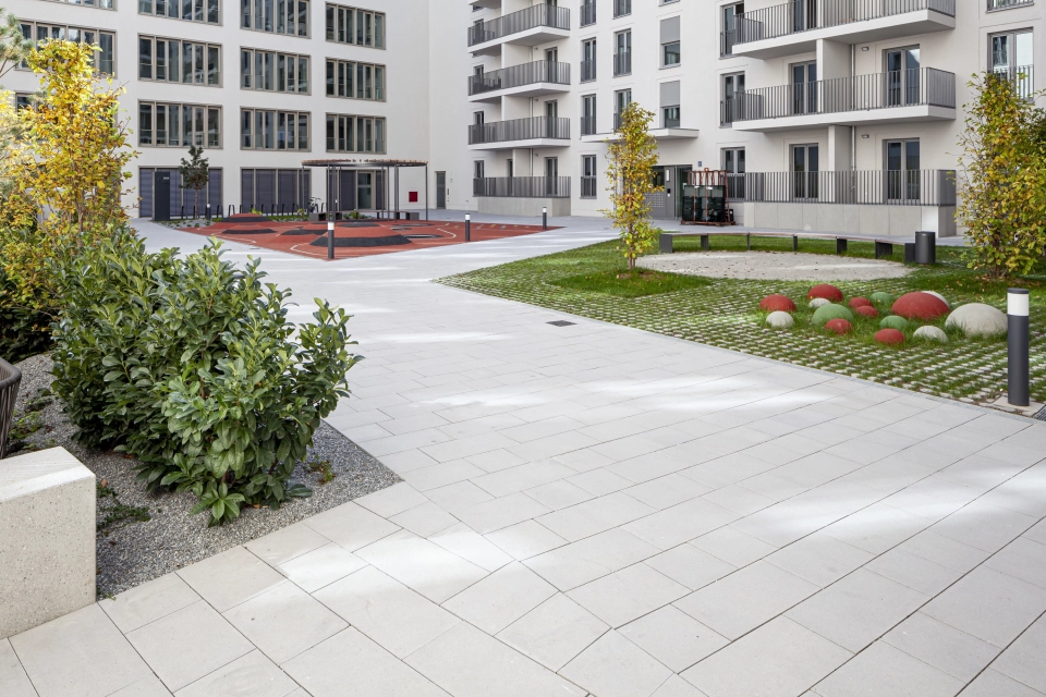building courtyard planted hotel apartment office