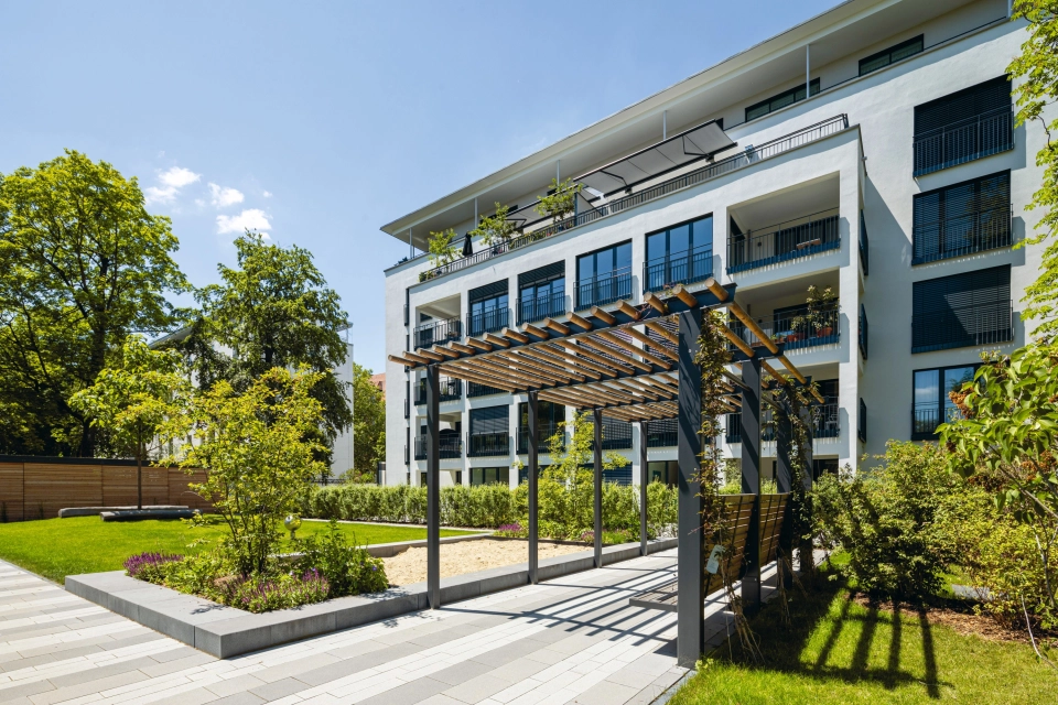 modern new construction stylish open space design 