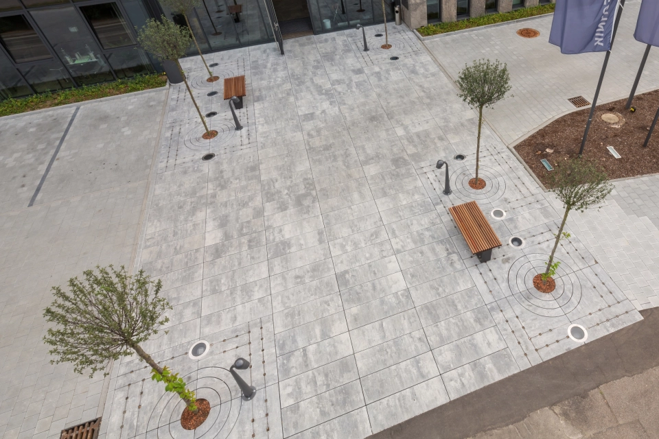 hotel modern entrance planted